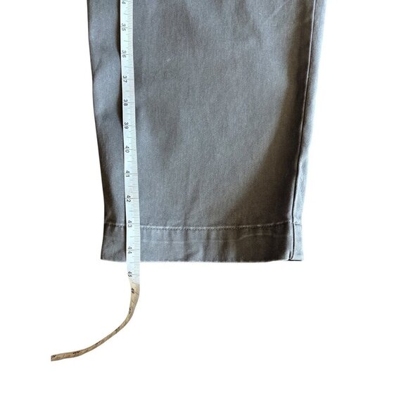 Cabela's Casuals Men's Aged Khaki Charcoal Pants - Picture 7 of 7